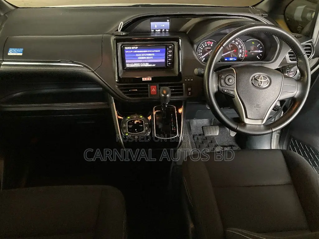 Toyota Esquire Non Hybrid Pearl 2020