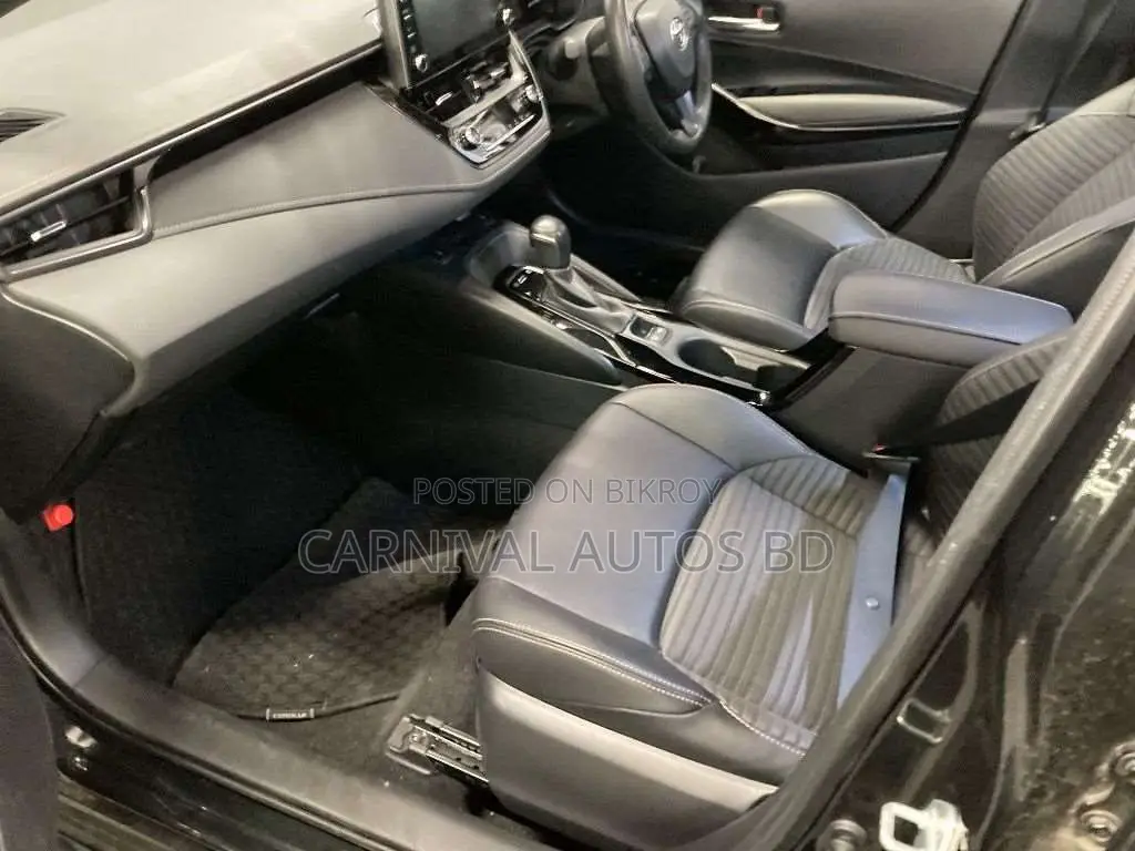 Toyota Corolla WxB Package Black 2020