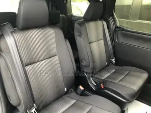 Toyota Voxy ZS KIRAMEKI PEARL 2020