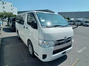 Toyota Hiace ORIGINAL JAPAN GL 2020