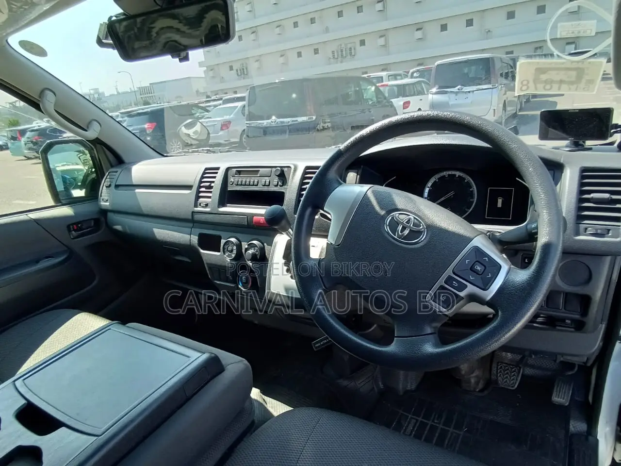 Toyota Hiace ORIGINAL JAPAN GL 2020