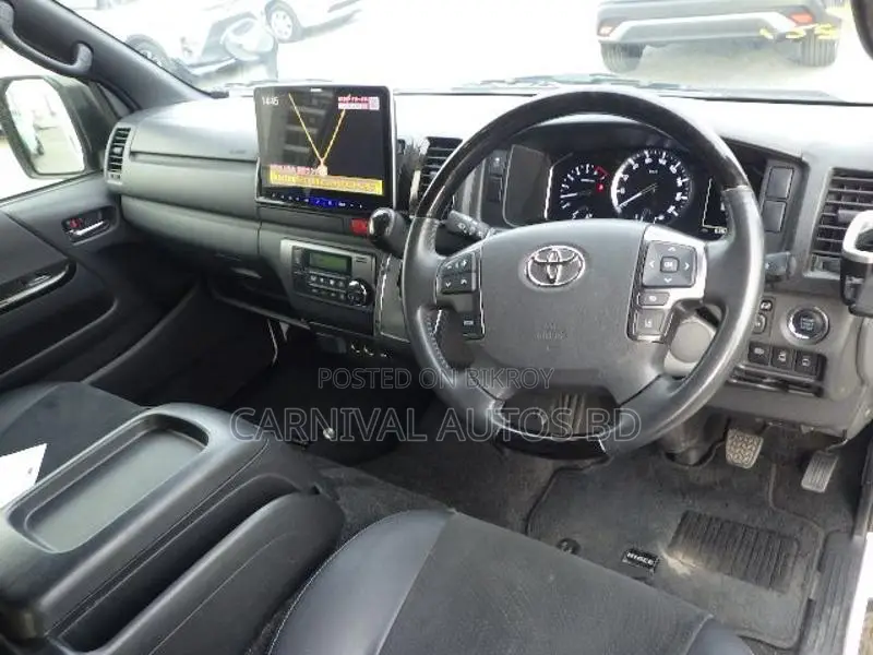 Toyota Hiace SUPER GL DARK PRIME 2021