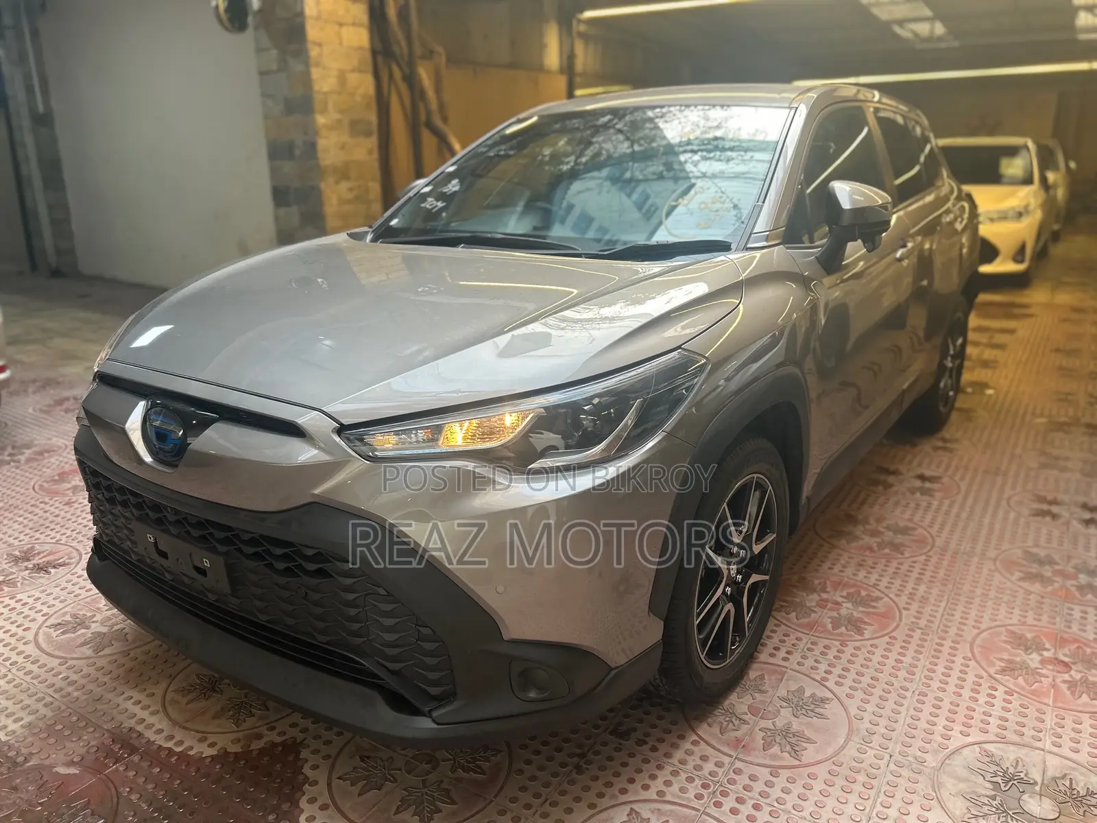 Toyota Corolla Cross BRONZE / 2022