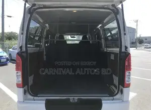 Toyota Hiace GL PACKAGE 2020