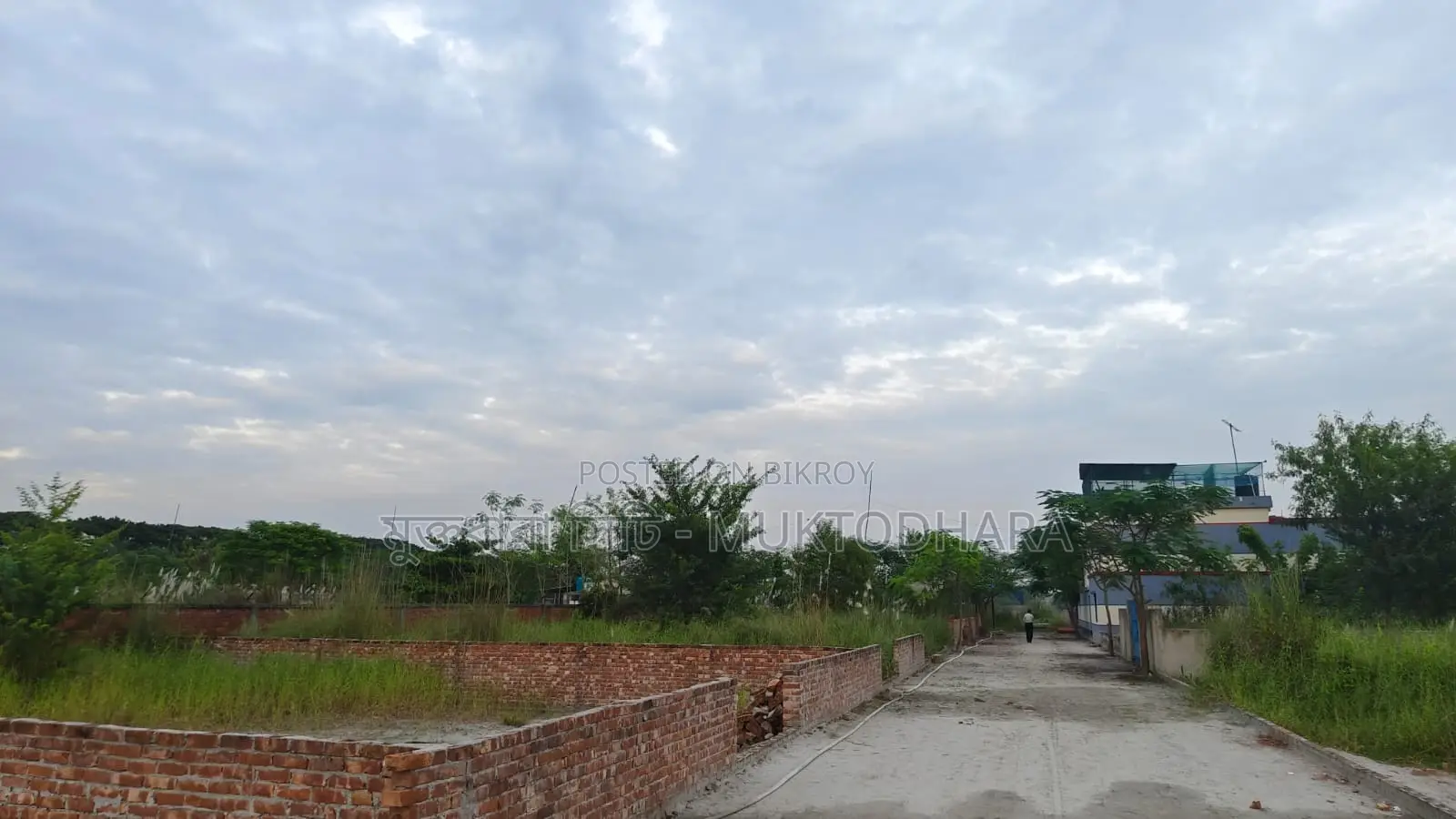 "মোঃপুর-বসিলা সংলগ্ন রেডি প্লট কিনুন,বাড়ি করুন।" রয়েছে কিস্তি সুবিধা।