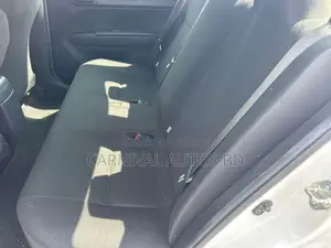Toyota Axio EX HYBRID PEARL 2021