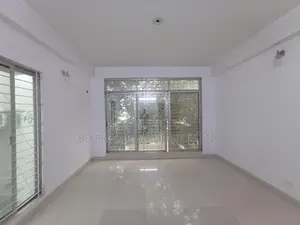 উত্তরায় ২০০০ বর্গফুটের বিলাসবহুল রেডি ফ্ল্যাট ভাড়া হবে