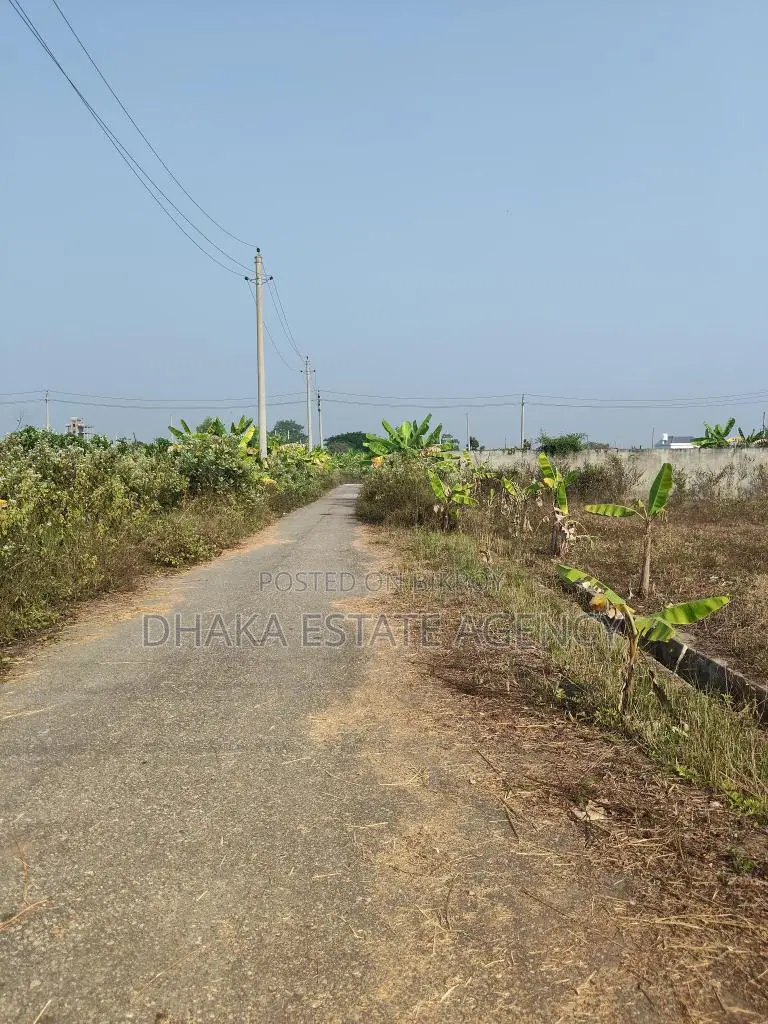 সেক্টর ০৫-এ ১০.২৫ কাঠার প্লট