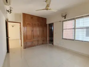 নর্থ গুলশান-২ এ চমৎকার অ্যাপার্টমেন্ট ভাড়া