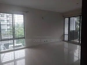 North Gulshan 4-Bedroom Semi-Furnished Apartment for Rent with Gym and Pool