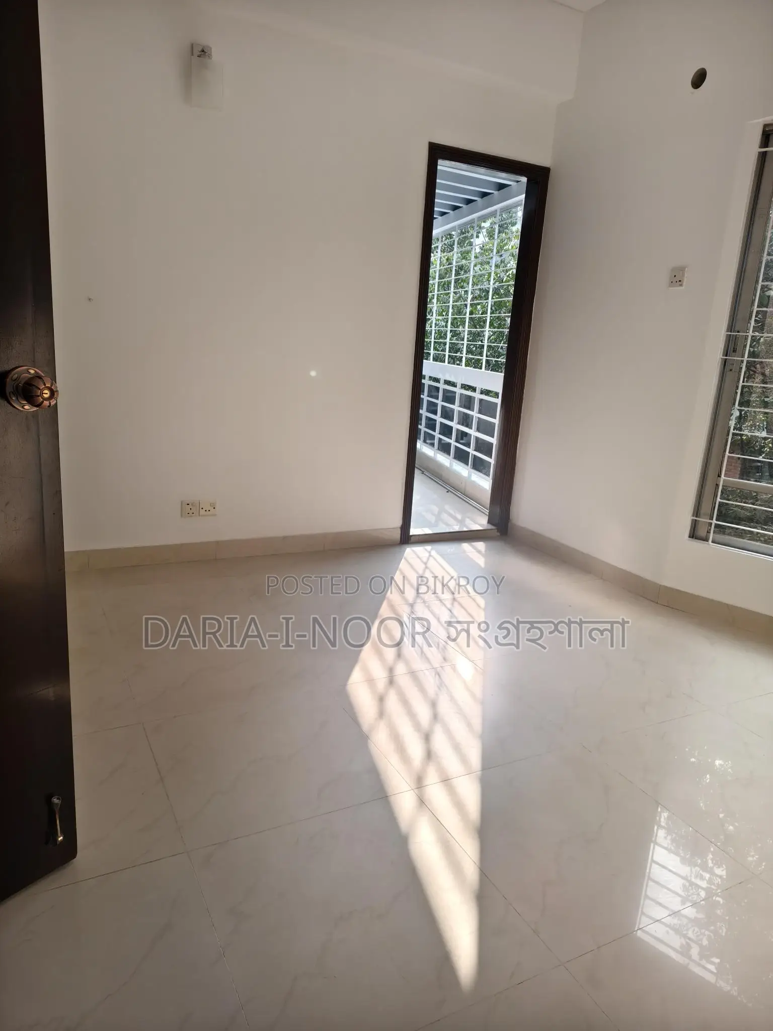 3000+sft beautiful 4 bed flat sale @ Banani
