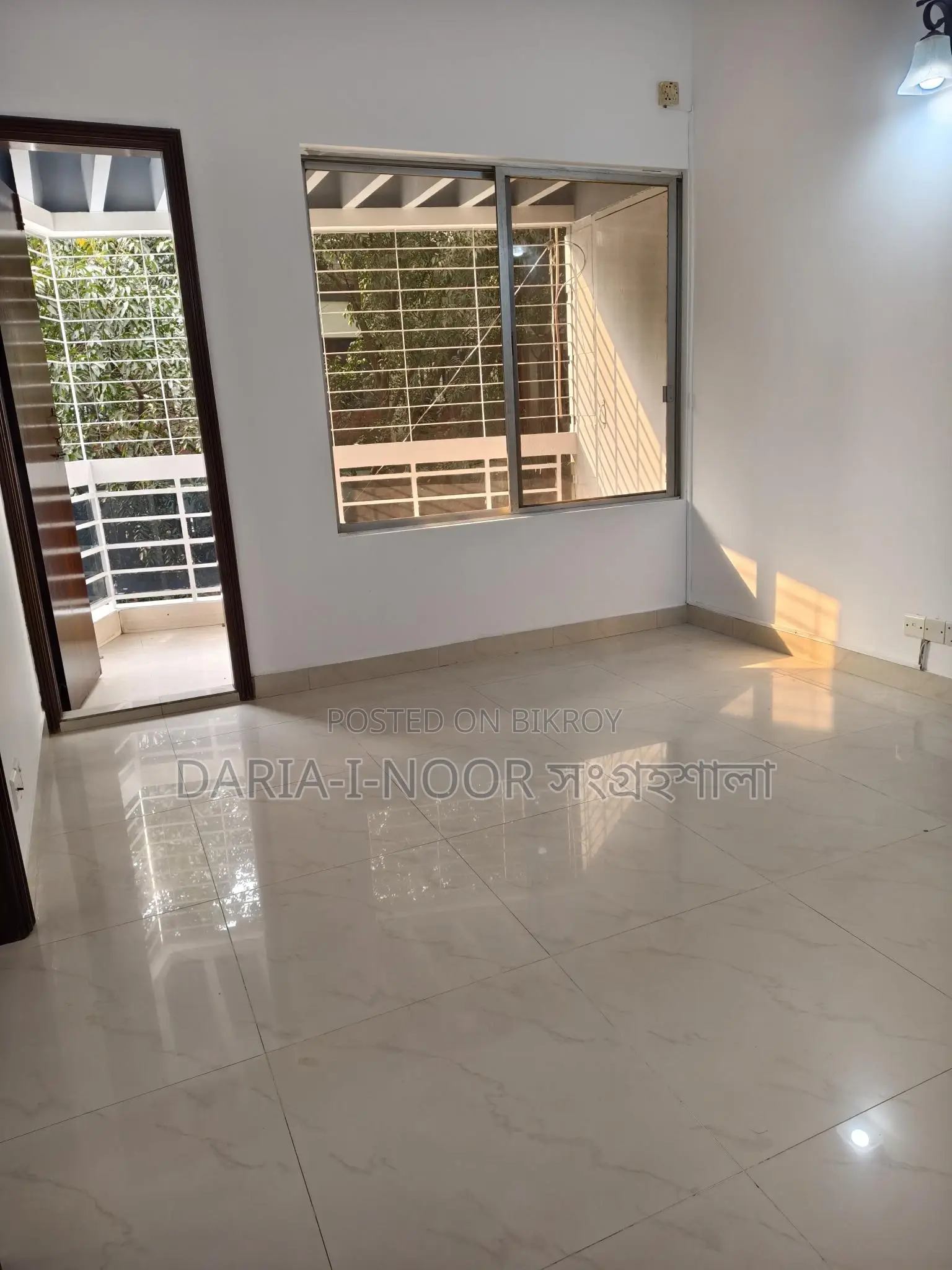 3000+sft beautiful 4 bed flat sale @ Banani