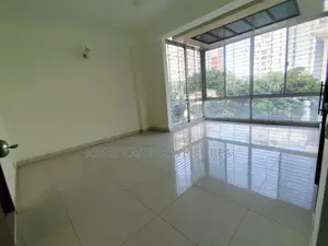 গুলশান-২ এ ৩-বেড আন-ফার্নিশড এক্সক্লুসিভ অ্যাপার্টমেন্ট ভাড়া