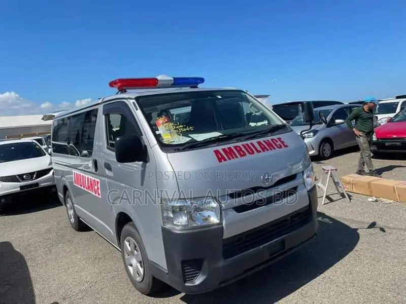 Toyota Hiace DX AMBULANCE 2021