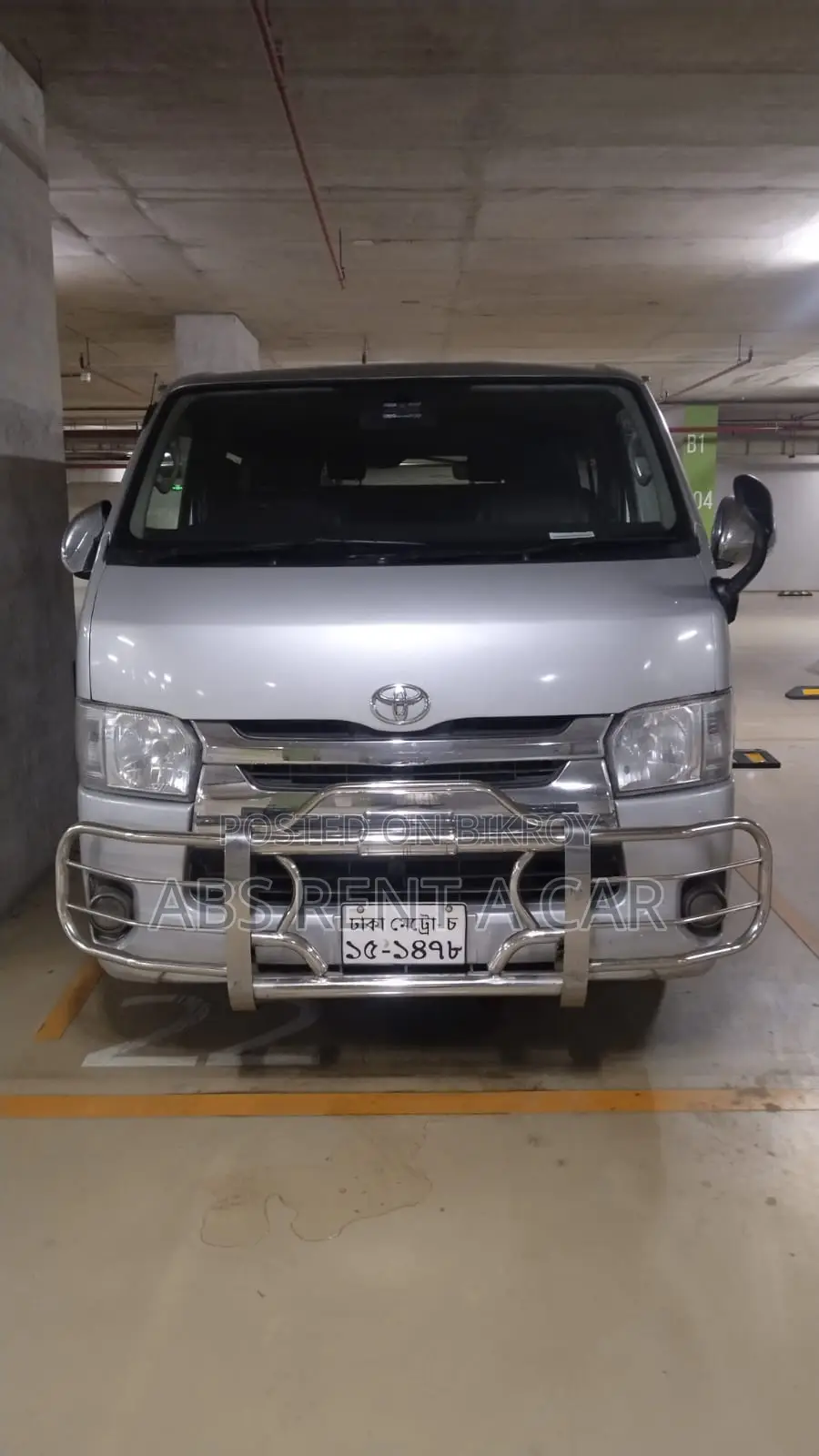 Hiace গাড়ি ভাড়া