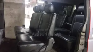 Hiace গাড়ি ভাড়া