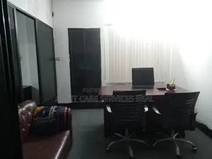 বনানীতে ভাড়ার জন্য সুন্দর অফিস স্পেস