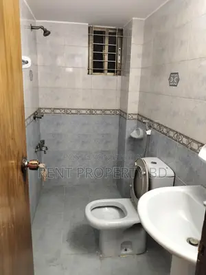 Unfurnished Flat For Rent In Banani
