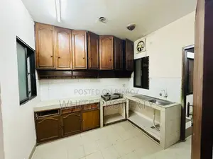 Used Apartment Sale at Dhanmoni 8A Near keyari Palaza