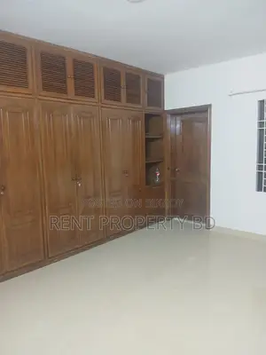 2700 sft 3-bedroom nice apartment for rent in Gulshan