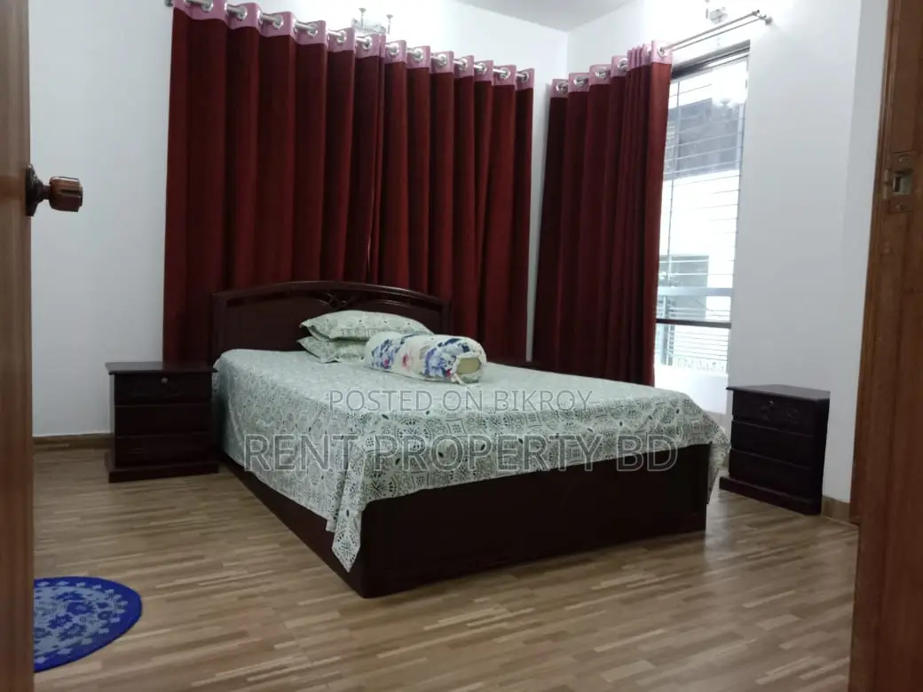 গুলশানে ৩ বেডের সম্পূর্ণ ফার্নিশড অ্যাপার্টমেন্ট ভাড়া হবে