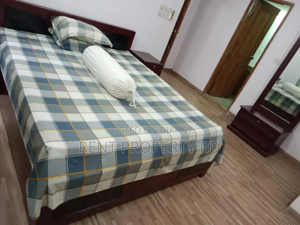 গুলশানে ৩ বেডের সম্পূর্ণ ফার্নিশড অ্যাপার্টমেন্ট ভাড়া হবে
