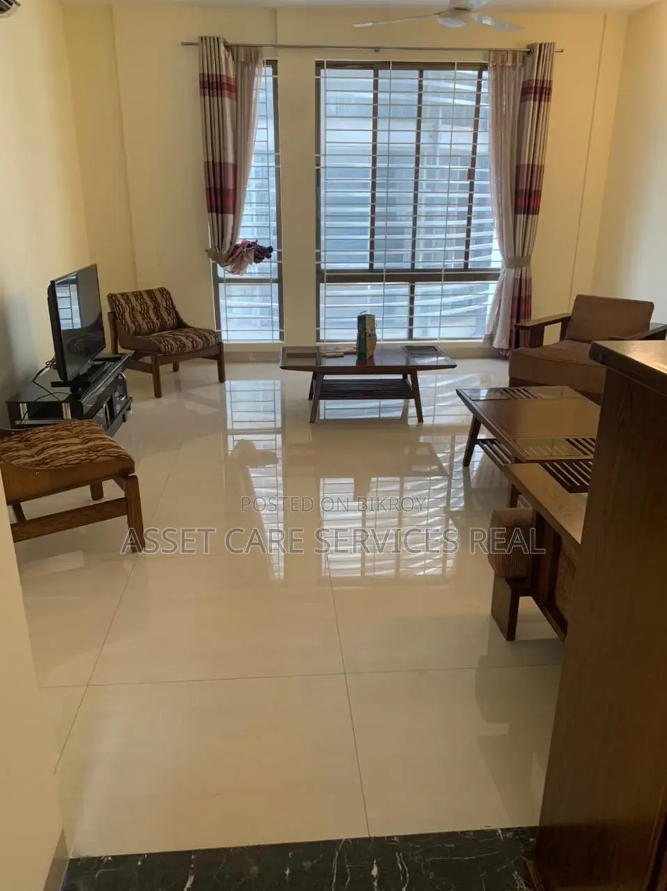 Fully Furnished Flat Rent @ Baridhara Diplomatic Zone.