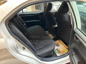 Toyota Axio EX PKG WHITE / 2020