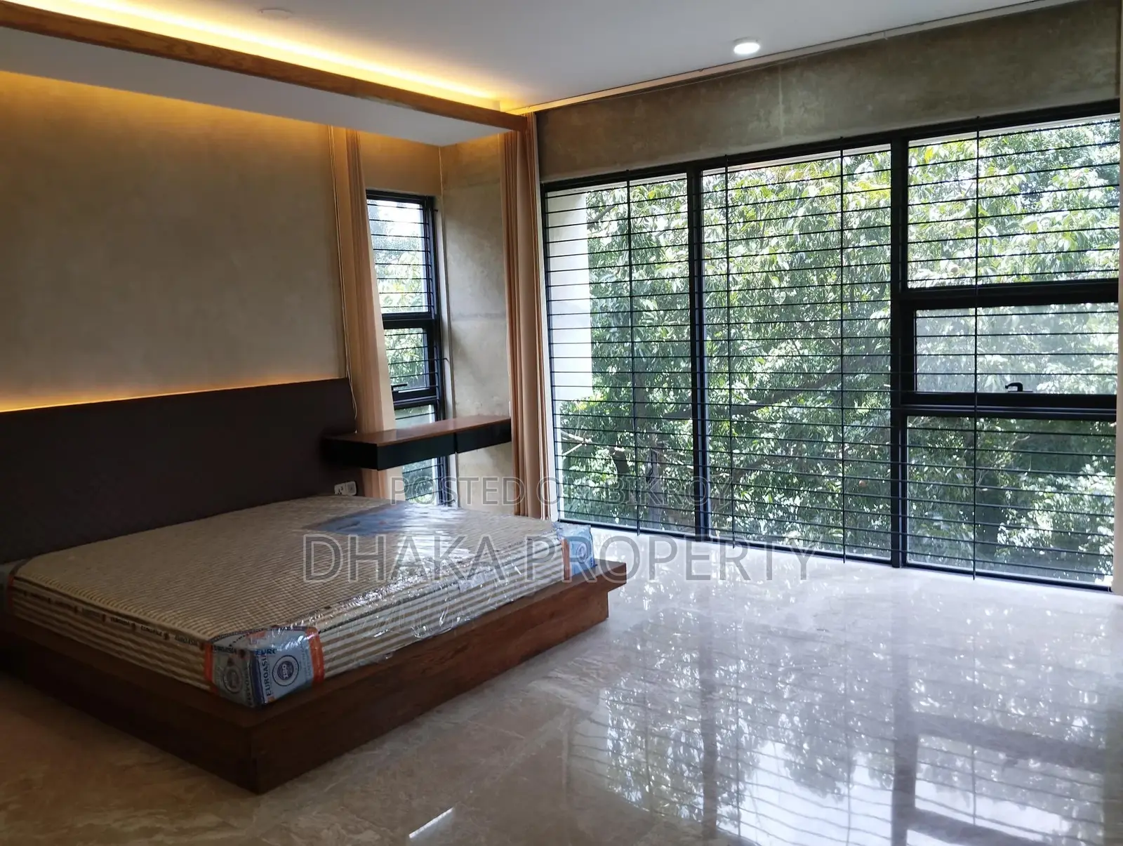 LUXURIOUS FURNISHED FLAT FOR RENT IN GULSHAN NORTH