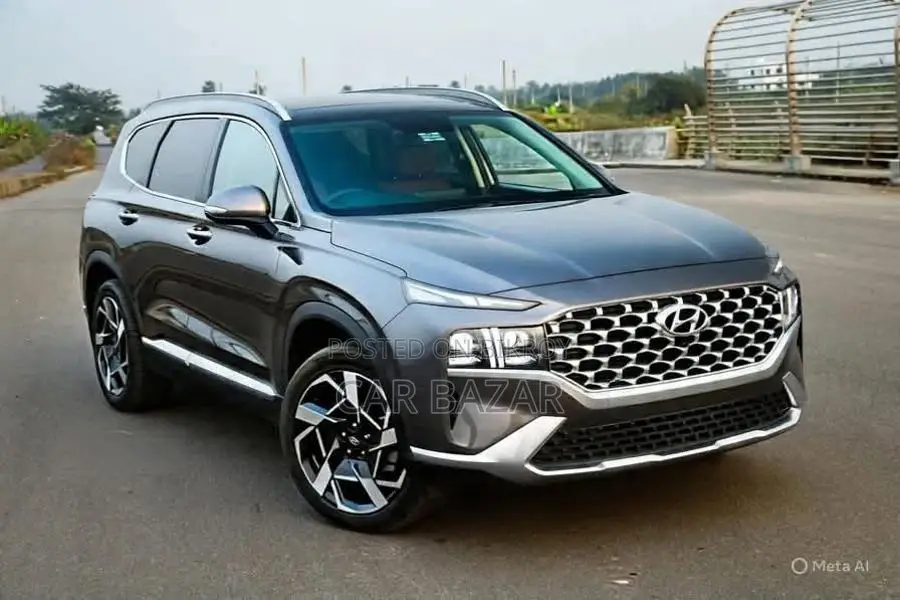 Hyundai Santa Fe 7Seater Sunroof 2022