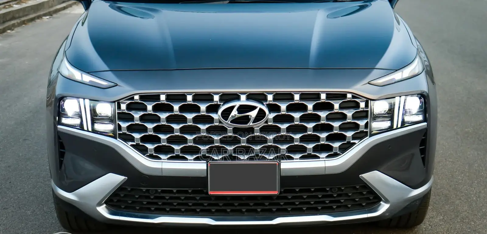 Hyundai Santa Fe 7Seater Sunroof 2022
