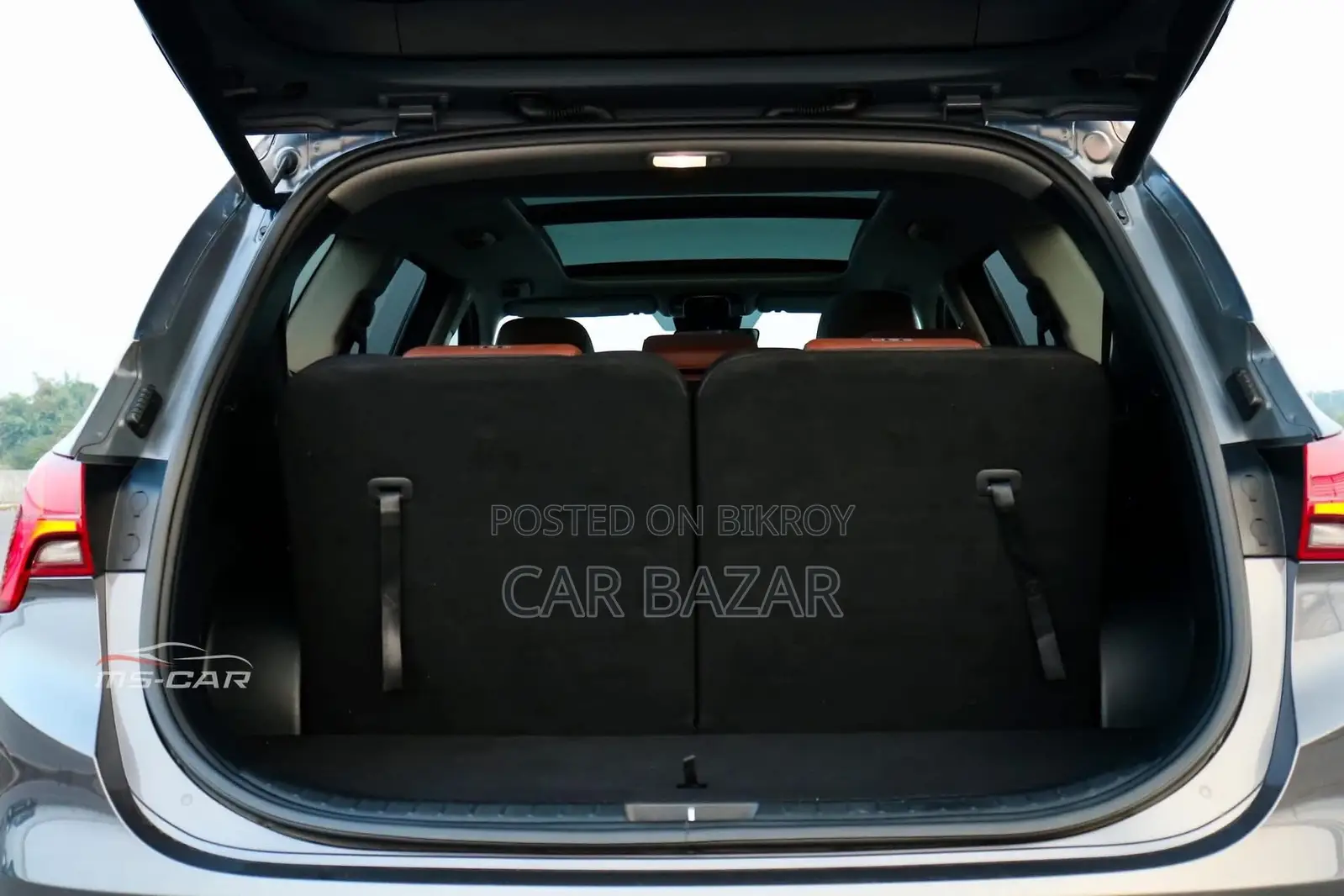 Hyundai Santa Fe 7Seater Sunroof 2022