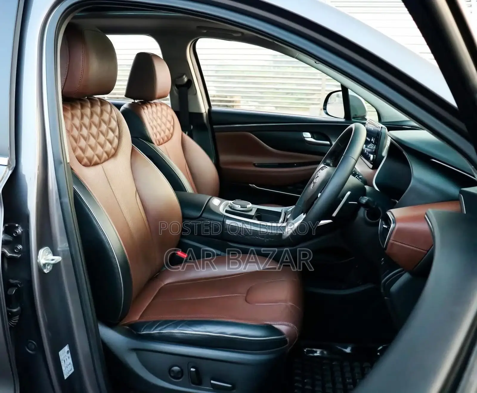 Hyundai Santa Fe 7Seater Sunroof 2022