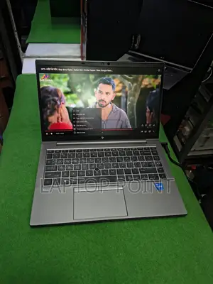 HP Zbook firefly G8 11gen: i5 512ssd+16gb ram