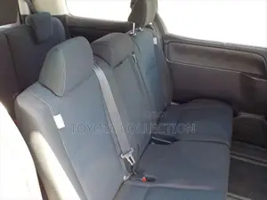 Toyota Noah X NON HYBRID 8 SEAT 2021