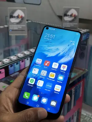 Vivo Y50 128 GB