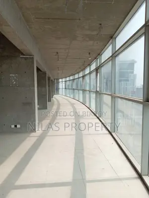 গুলশানে ৪২০০ বর্গফুটের বিশিষ্ট বাণিজ্যিক স্পেস ভাড়া