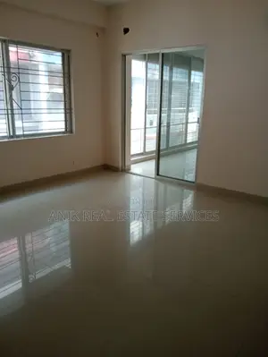 গুলশানে ভালো মানের ৪ বেডরুমের আনফার্নিশড ফ্ল্যাট ভাড়া
