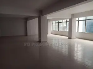 বনানীতে ২৬০০ বর্গফুটের ১ম তলার শপ বা শোরুম ভাড়ার জন্য