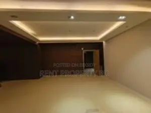 গুলশানে ২৪০০ বর্গফুটের কমার্শিয়াল অফিস ভাড়া