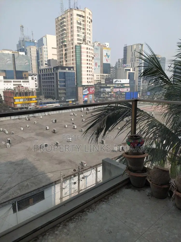 Unfurnished flat for Rent in Gulshan