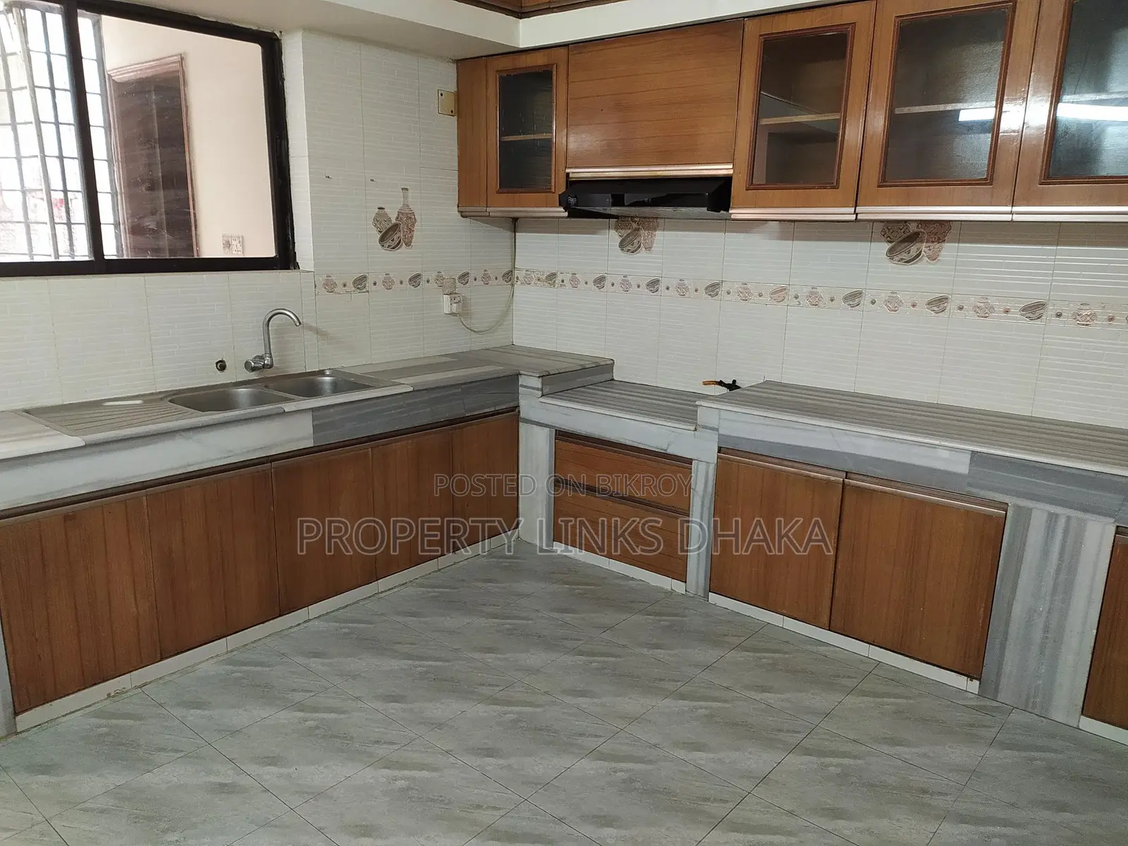 Unfurnished flat for Rent in Gulshan