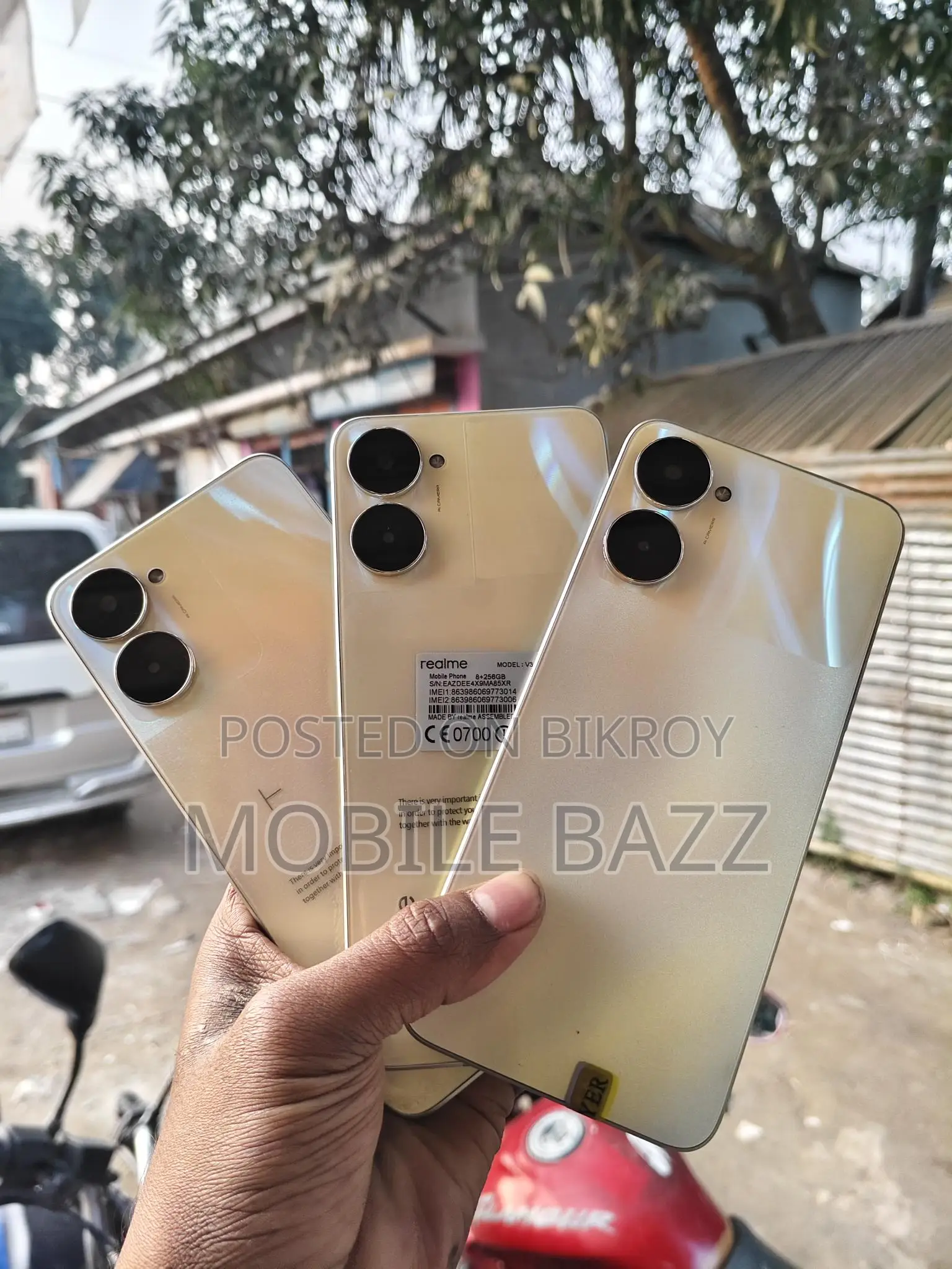 Realme V30 8/256 (Brand New)