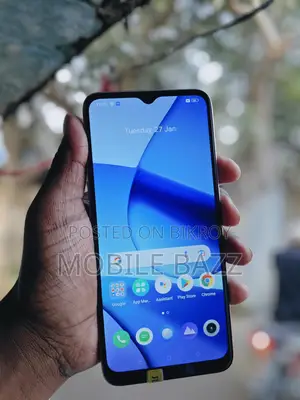 Realme V30 8/256 (Brand New)