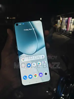 Realme 7 5G 8/256 (Brand New)