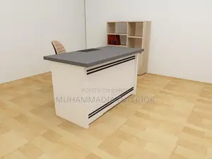 Executive Table (MID-ET-002)