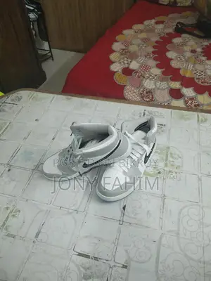 AIR DIOR SNEAKER