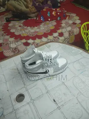 AIR DIOR SNEAKER