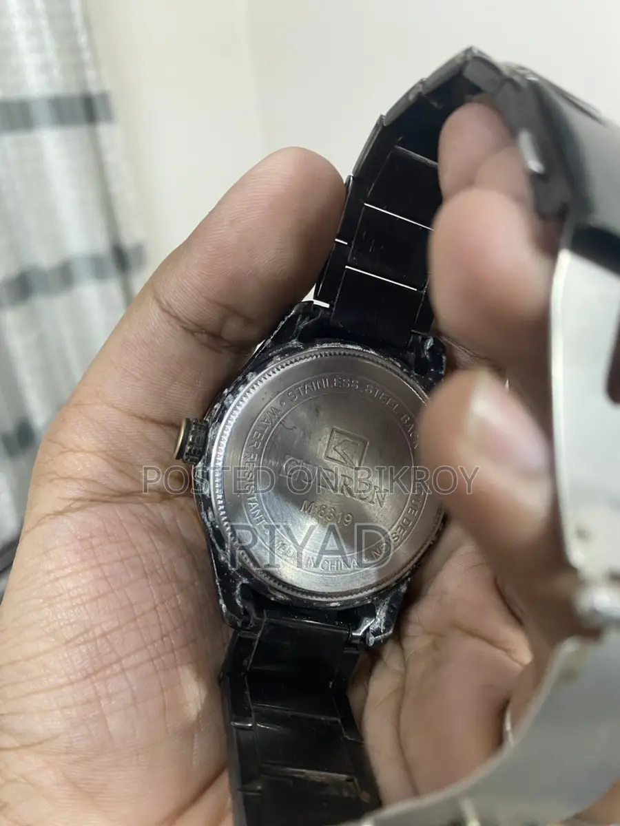 কারেন অরিজিনাল ঘড়ি