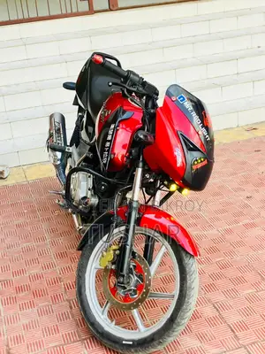 Bajaj Pulsar 150 - 2013